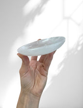 Load image into Gallery viewer, Selenite Charging Dish | large
