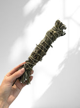 Load image into Gallery viewer, White + Green Sage Cleansing Sticks