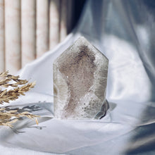 Load image into Gallery viewer, Agate Point 10