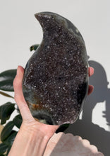 Load image into Gallery viewer, Amethyst Druzy Flame 03