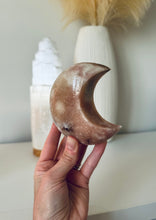Load image into Gallery viewer, Pink Amethyst Moon 12