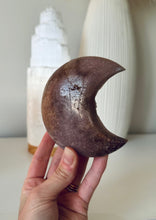 Load image into Gallery viewer, Pink Amethyst Moon 13