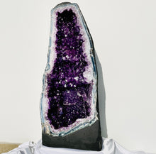 Load image into Gallery viewer, Amethyst Geode | 93 kg