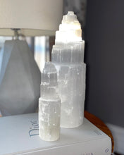 Load image into Gallery viewer, Selenite Towers