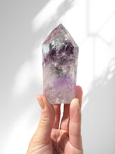 Load image into Gallery viewer, Phantom Amethyst Point 10
