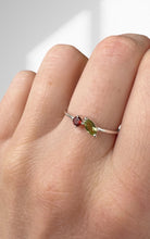 Load image into Gallery viewer, Garnet + Peridot Toi et Moi Ring 01
