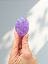 Load image into Gallery viewer, Amethyst Free Form 08
