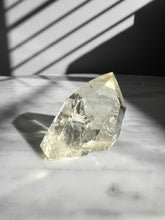 Load image into Gallery viewer, Citrine Point 47
