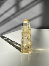 Load image into Gallery viewer, Citrine Point 29
