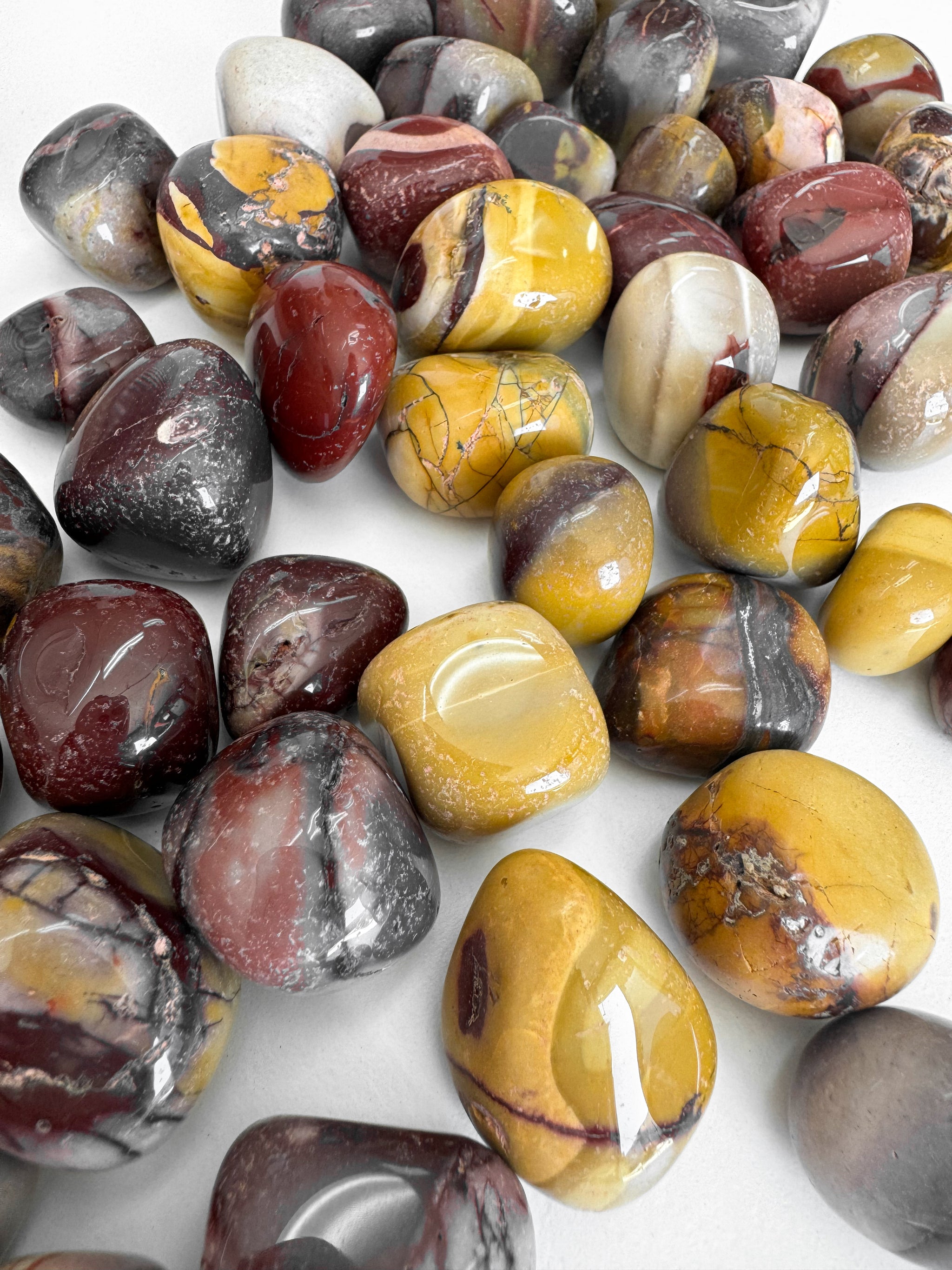 Mookaite – Geode + Gem