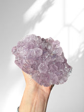 Load image into Gallery viewer, Amethyst Cupcake 13
