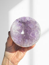 Load image into Gallery viewer, Amethyst + Agate Druzy Sphere 09
