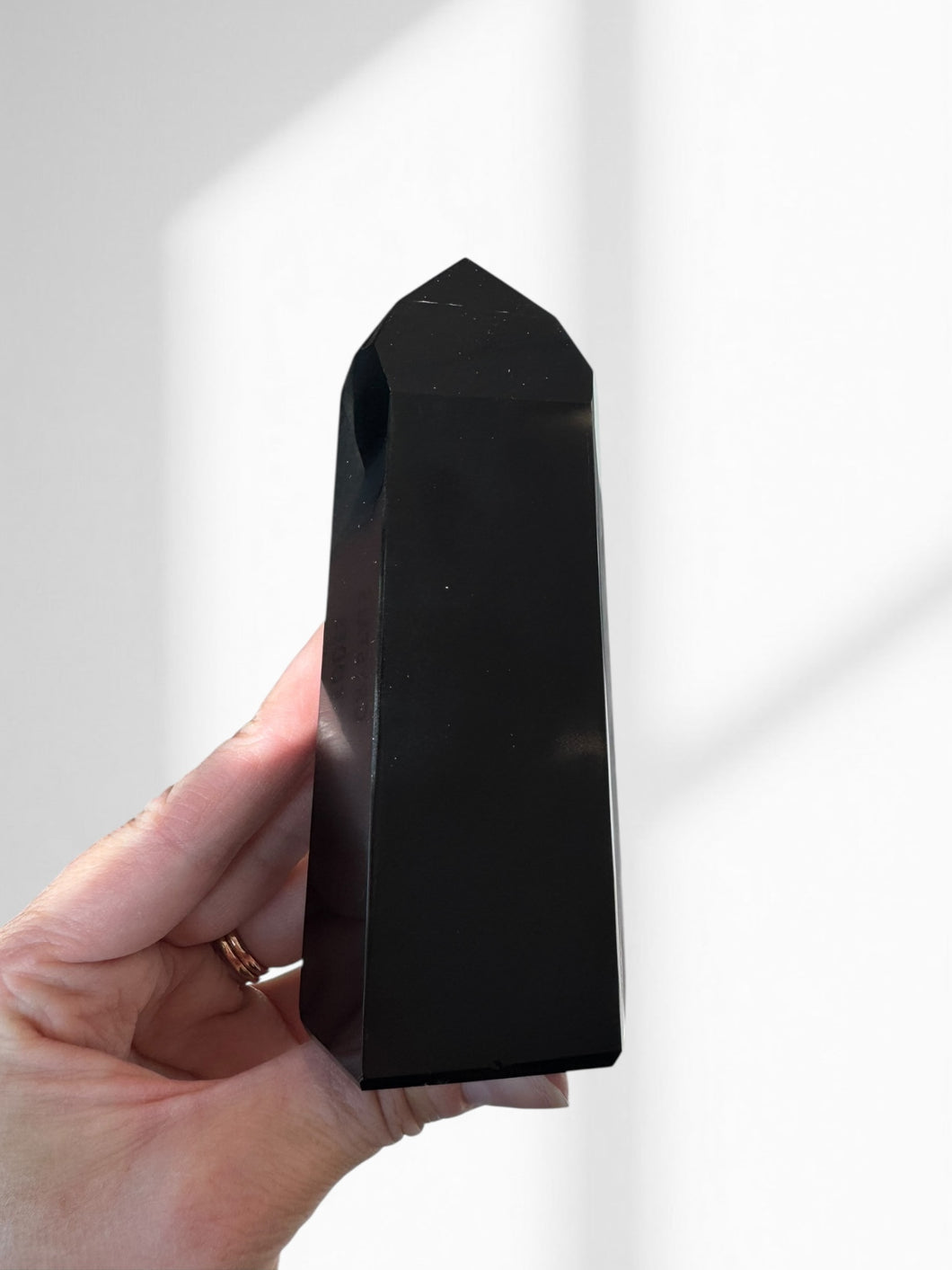 Obsidian Point 16