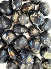 Load image into Gallery viewer, Covellite Tumblestone
