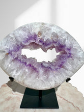 Load image into Gallery viewer, Amethyst Pointed Oval Druzy 24
