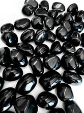 Load image into Gallery viewer, Black Obsidian Tumblestone
