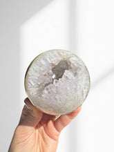Load image into Gallery viewer, Amethyst + Agate Druzy Sphere 06
