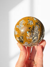 Load image into Gallery viewer, Calcite with Blue Apatite Sphere 06
