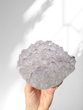 Load image into Gallery viewer, Amethyst Cupcake 16
