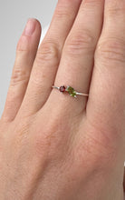 Load image into Gallery viewer, Garnet + Peridot Toi et Moi Ring 01
