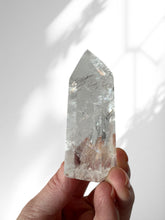 Load image into Gallery viewer, Clear Quartz Point 10
