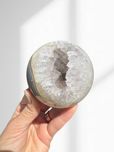 Load image into Gallery viewer, Amethyst + Agate Druzy Sphere 06
