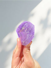 Load image into Gallery viewer, Amethyst Free Form 06
