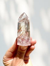 Load image into Gallery viewer, UV Reactive Phantom Amethyst Point 15
