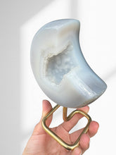 Load image into Gallery viewer, Agate Moon + Stand 06
