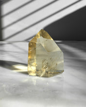 Load image into Gallery viewer, Citrine Point 41

