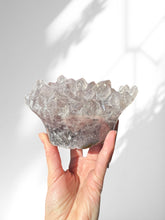 Load image into Gallery viewer, Amethyst Cupcake 12
