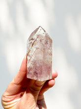 Load image into Gallery viewer, UV Reactive Phantom Amethyst Point 01
