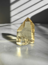 Load image into Gallery viewer, Citrine Point 41
