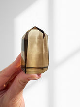 Load image into Gallery viewer, Smokey Quartz Point 12
