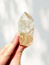 Load image into Gallery viewer, UV Reactive Phantom Amethyst Point 06
