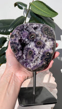 Load image into Gallery viewer, Amethyst Druzy 05
