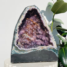 Load image into Gallery viewer, Amethyst Geode Cave | 9.52 kg
