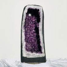 Load image into Gallery viewer, Amethyst Geode | 183 kg
